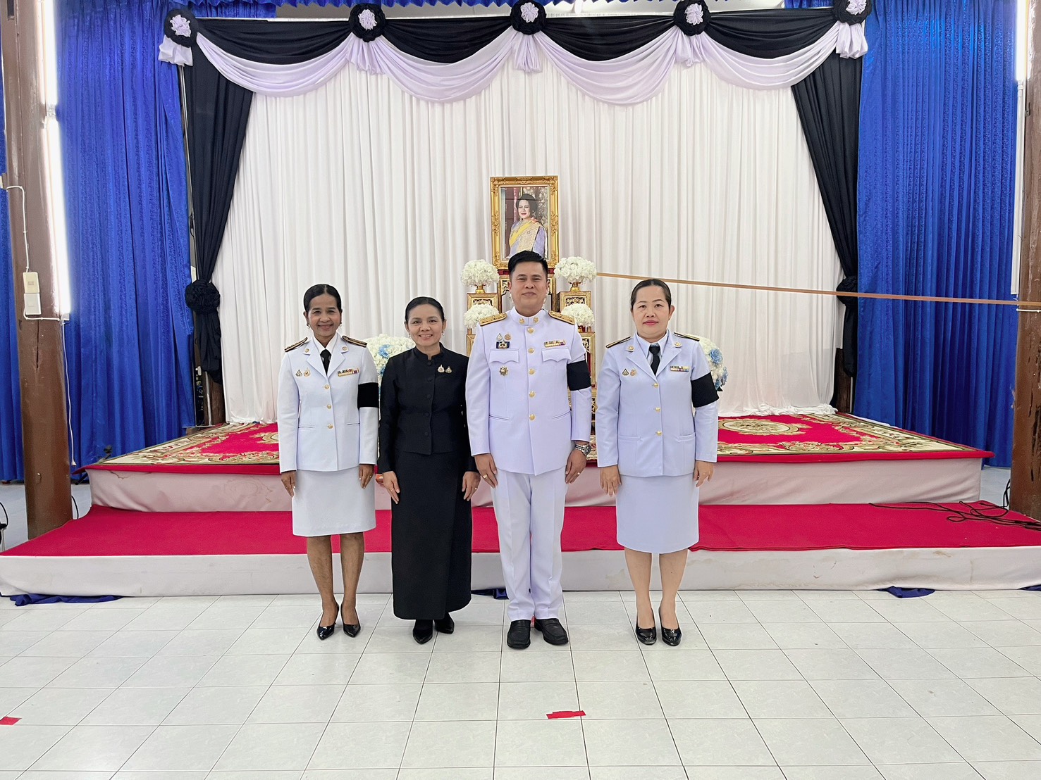 title - ส.ป.ก.เพชรบุรี ร่วมพิธีบําเพ็ญกุศลสตมวาร (๑๐๐ วัน) เพื่อถวายพระราชกุศลแด่ สมเด็จพระนางเจ้าสิริกิติ์ พระบรมราชินีนาถ พระบรมราชชนนีพันปีหลวง ณ วัดใหญ่สุวรรณาราม วรวิหาร ต.ท่าราบ อ.เมือง จ.เพชรบุรี